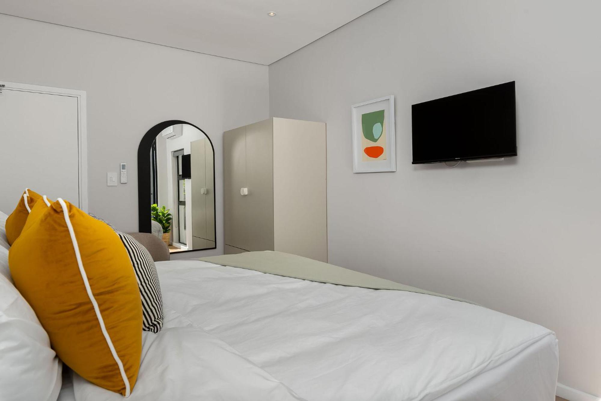 ホテル Neighbourgood 1St Crescent Camps Bay ケープタウン 部屋 写真