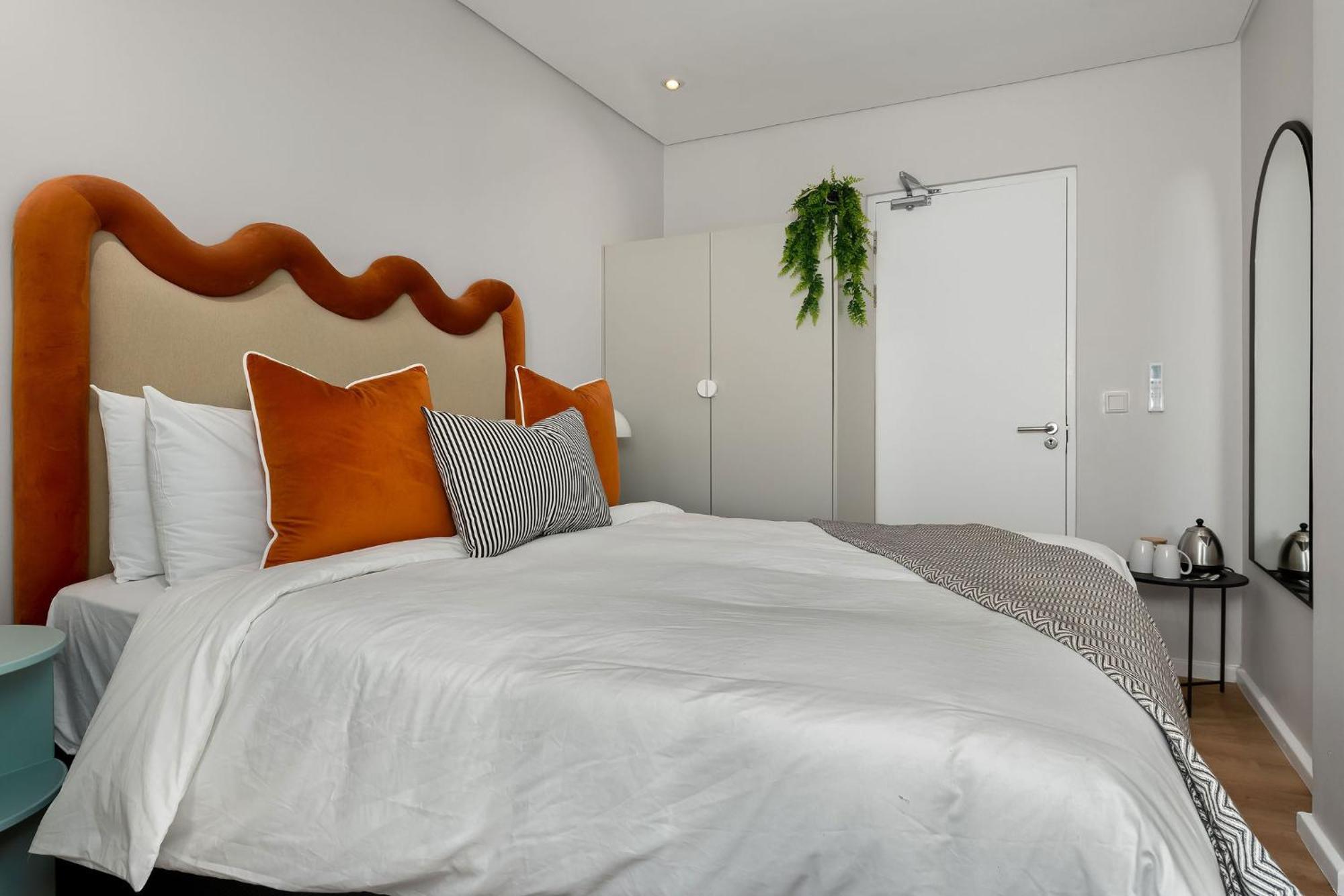 ホテル Neighbourgood 1St Crescent Camps Bay ケープタウン 部屋 写真
